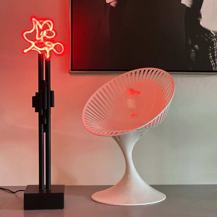 1980S RUDI STERN SCULPTURE & NEON LAMP