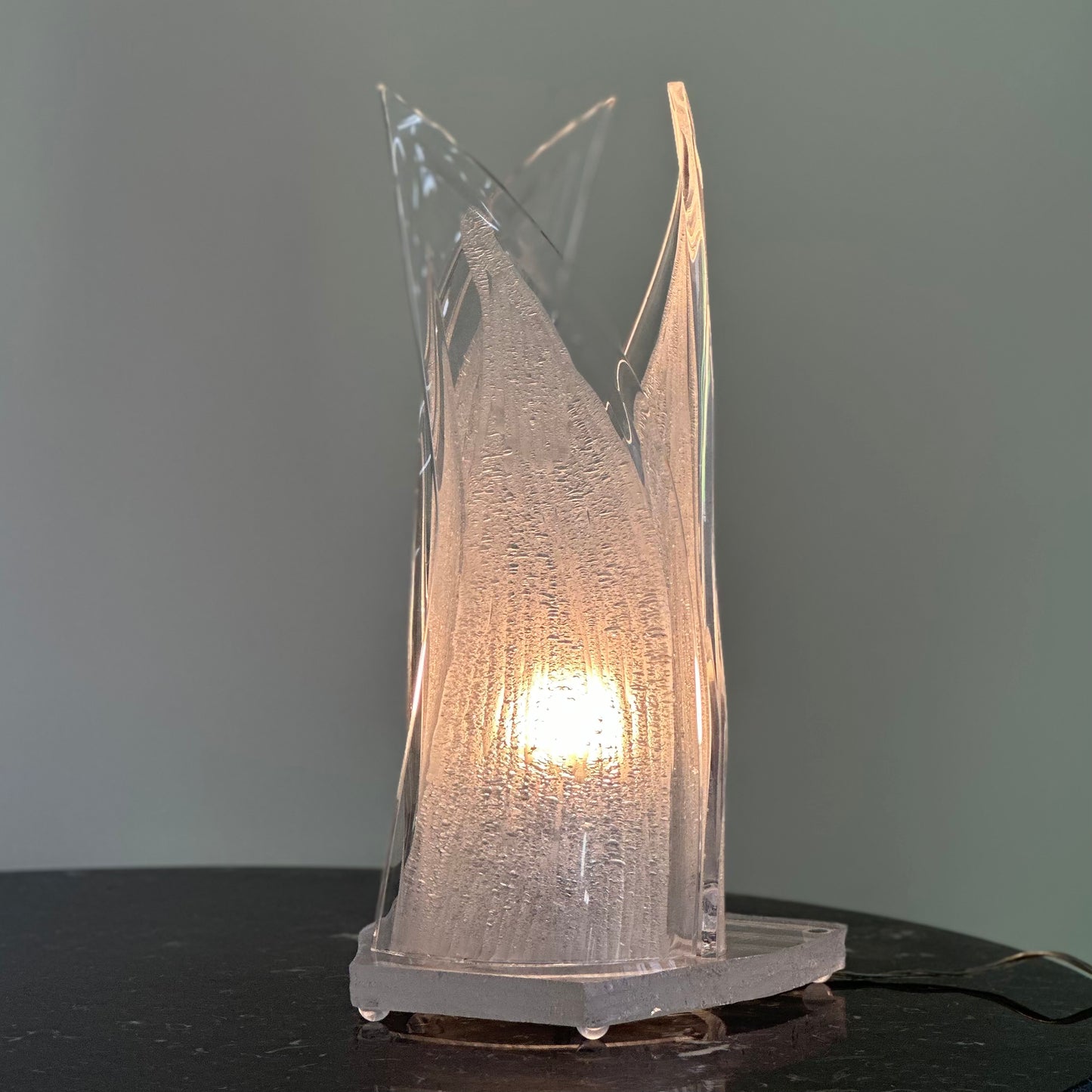 1994 LUCITE LAMP BY ACRYLICORE