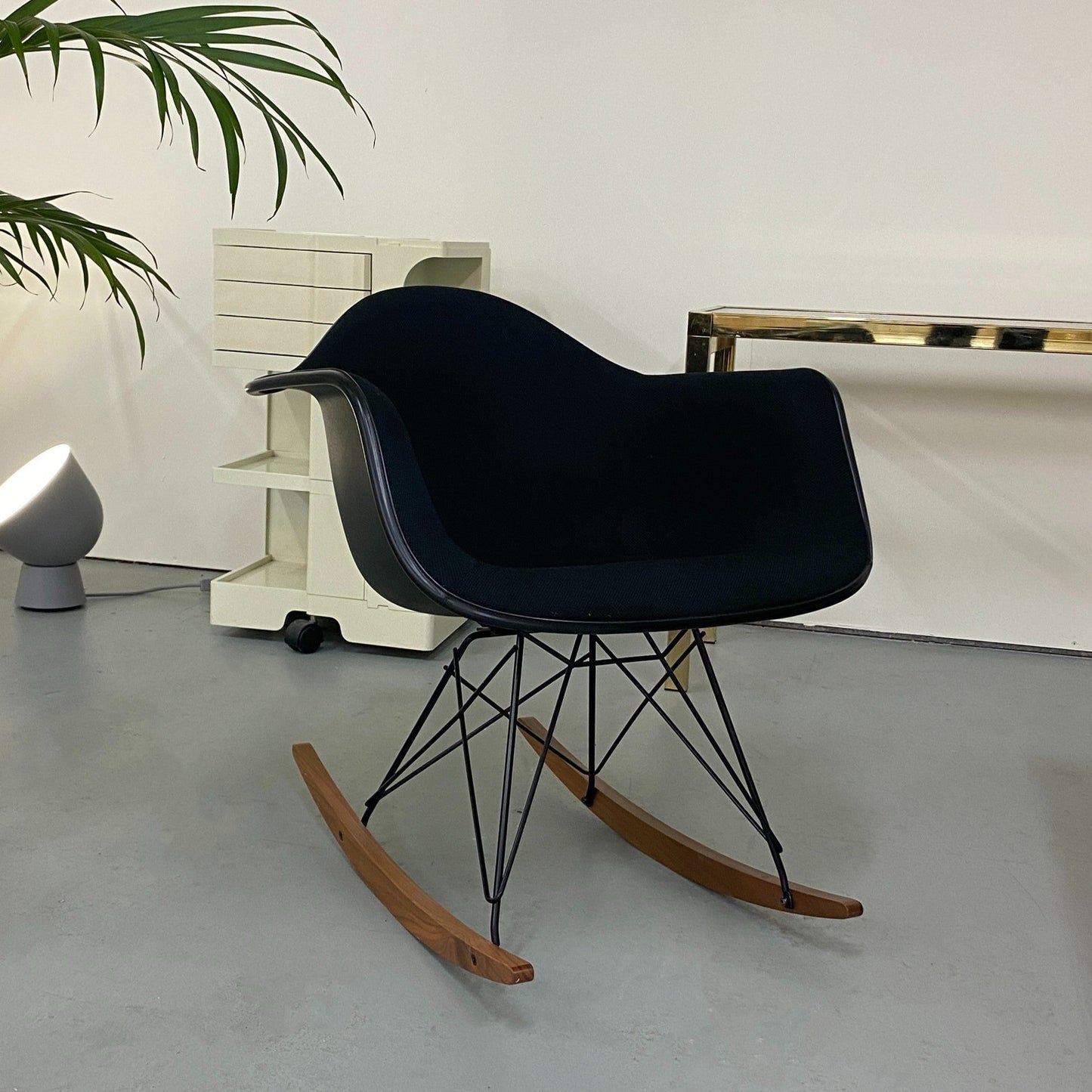 EAMES UPHOLSTERED MOLDED PLASTIC CHAIR